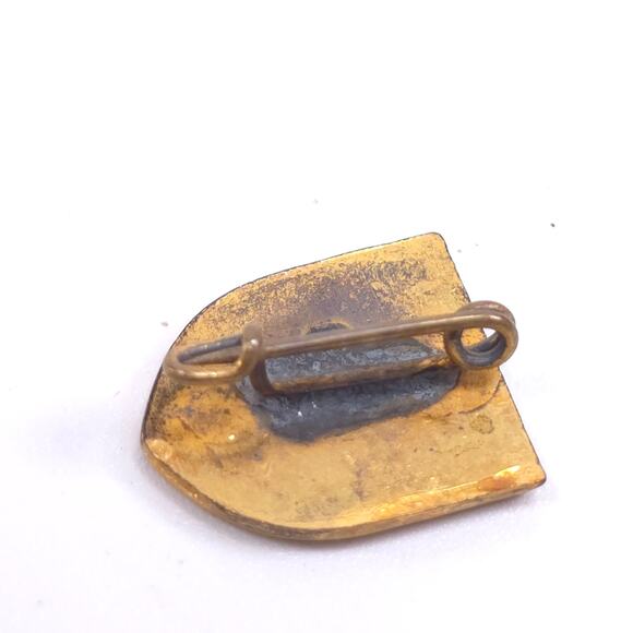 Vintage Bayern Germany Enamel Pinback Pin - Picture 2 of 3